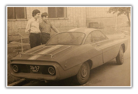 Illustration for article titled When Soviet Gearheads Built The Sportscars They Couldn't Buy